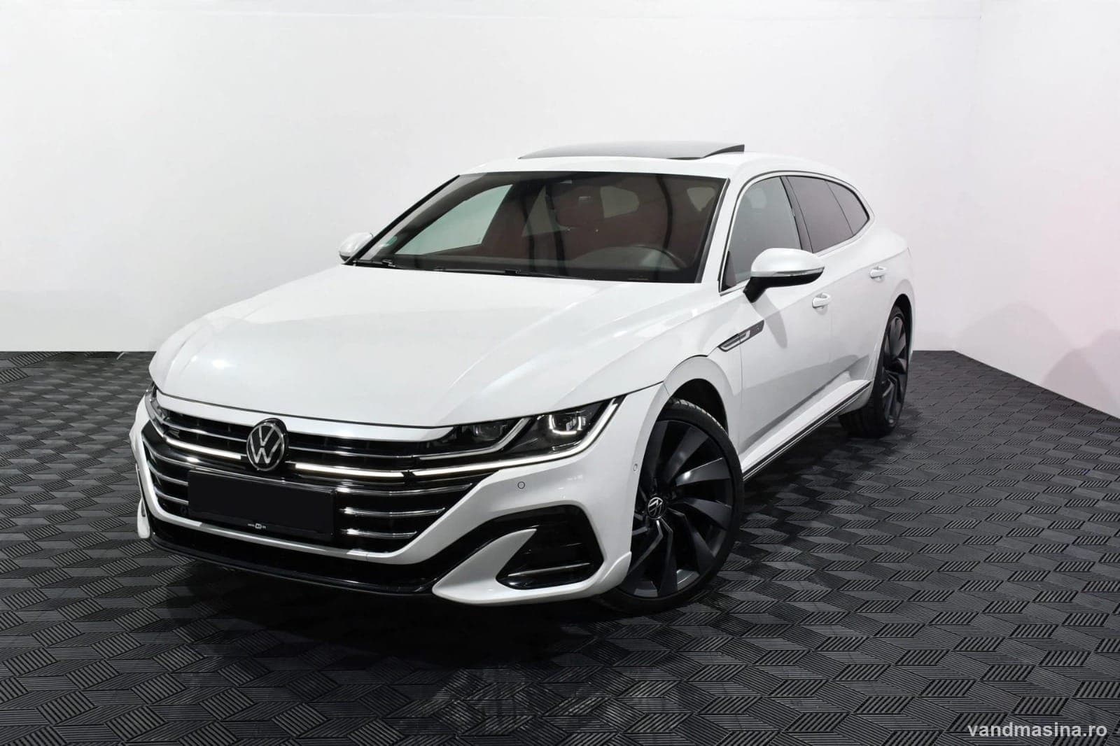 Volkswagen Arteon Shooting Brake 2023 R-Line 2.0 TDI 200CP 4Motion DSG DCC ACC SCR Harman/Kardon